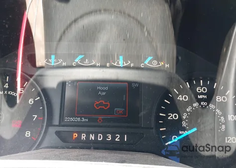 2017 Ford F-150 Xl z USA, uszkodzony, nr VIN 1FTMF1C88HFA30489